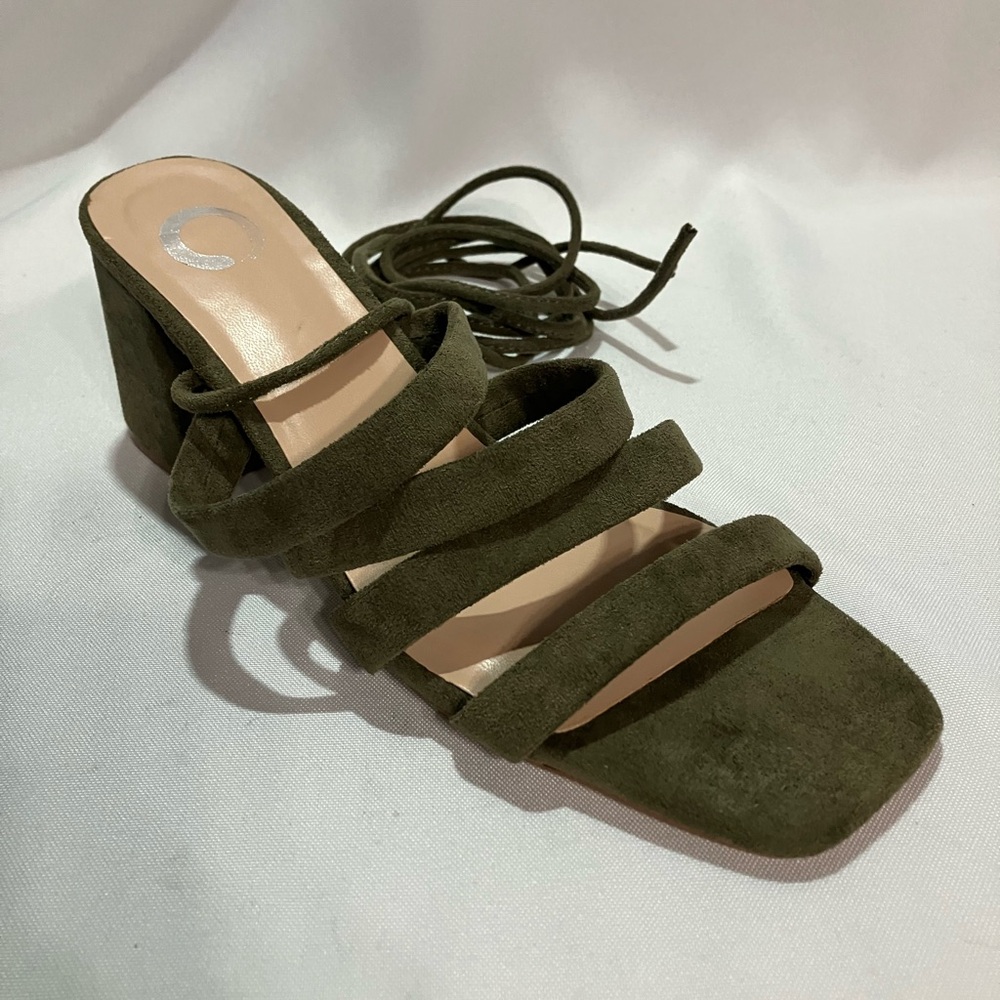 Source Unknown Dark Green Strappy Sandals